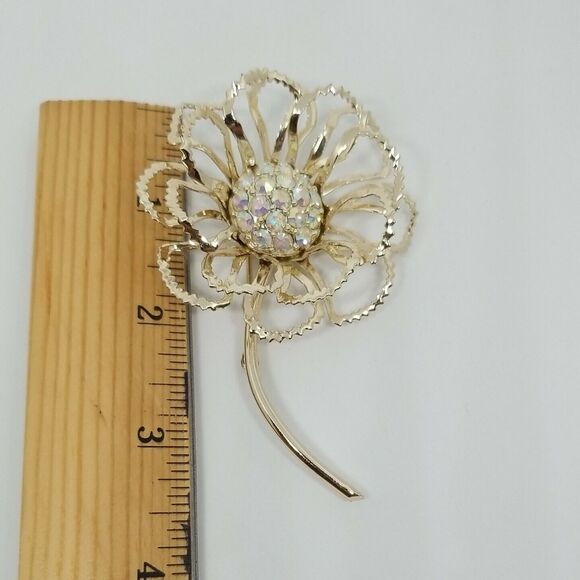 Sarah Coventry Allusion Brooch AB Austrian Rhinestone High Relief Flower Pin - Picture 4 of 6
